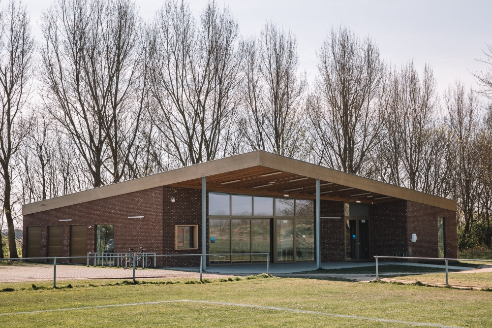 Clubhuis in Sportpark De Schorre